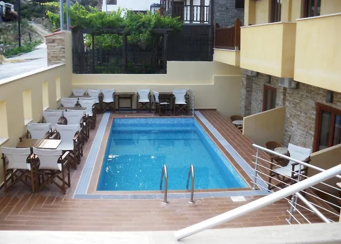 Ouranoupolis Princess 3* オウランオウポリ