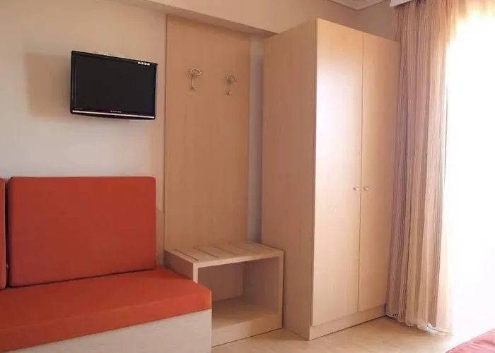 Ouranoupolis Princess 3* オウランオウポリ